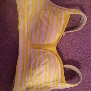 Lululemon Tata Tamer 34DD